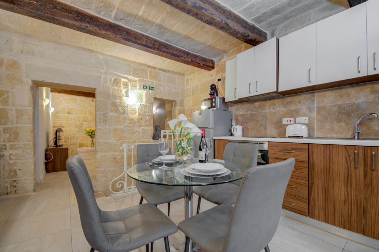 Tritoni Harbour Suites - Valletta Exterior photo
