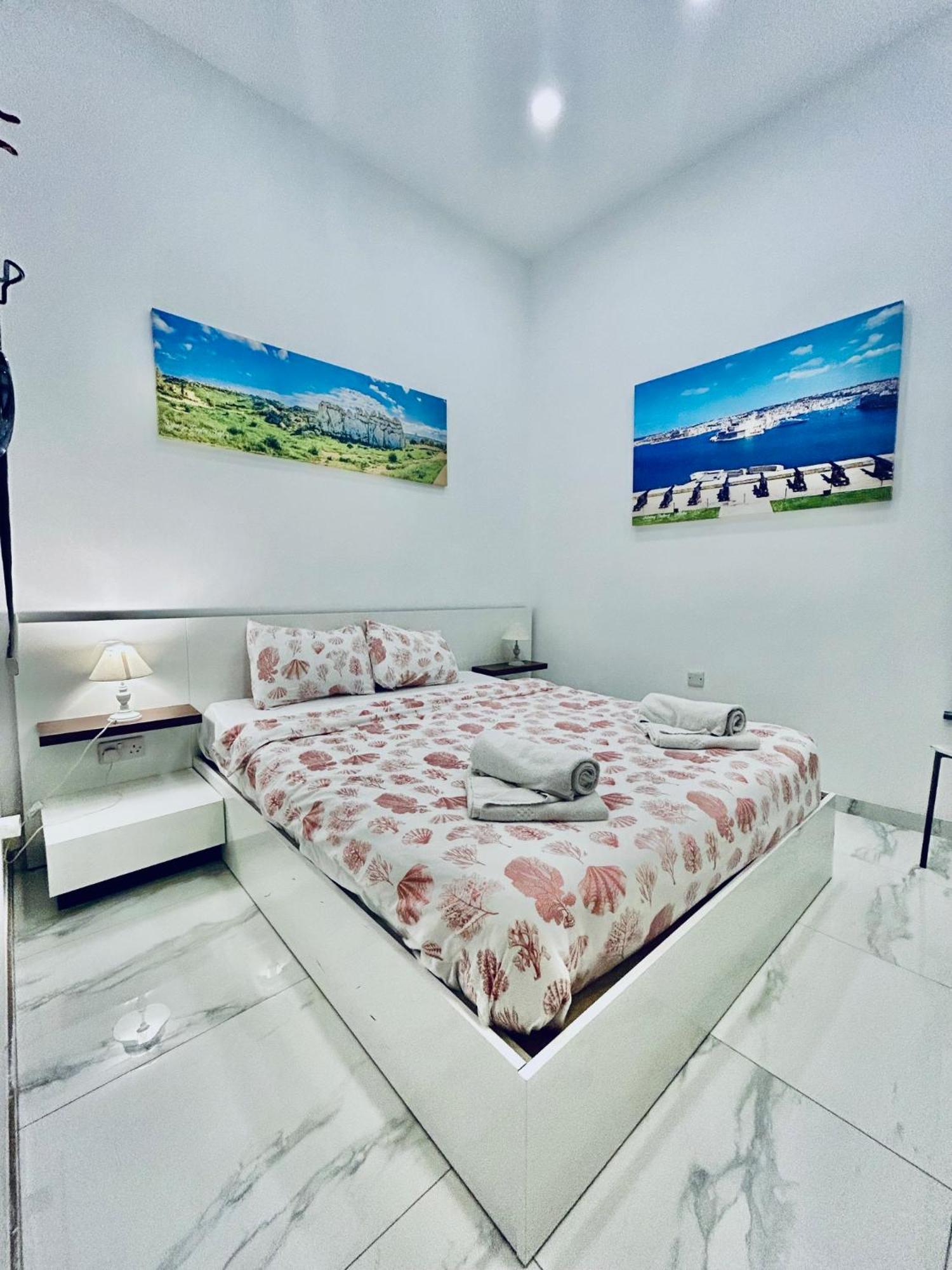 Tritoni Harbour Suites - Valletta Exterior photo
